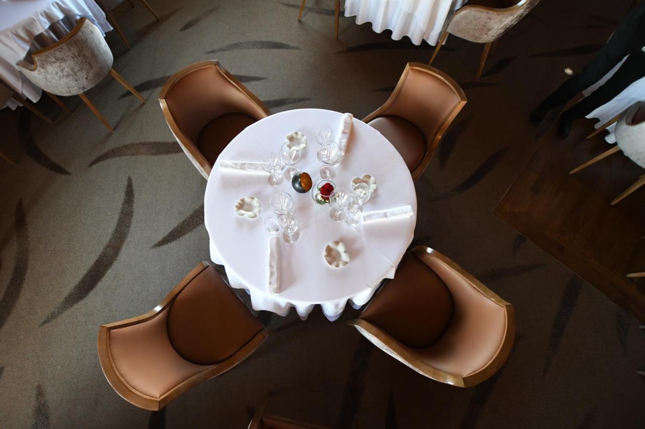 Logis Hotel Restaurant Au Boeuf Rouge Niederschaeffolsheim Екстериор снимка