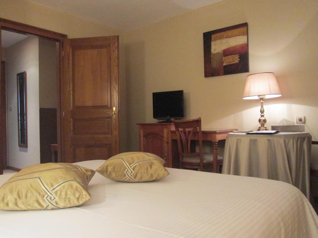 Logis Hotel Restaurant Au Boeuf Rouge Niederschaeffolsheim Екстериор снимка
