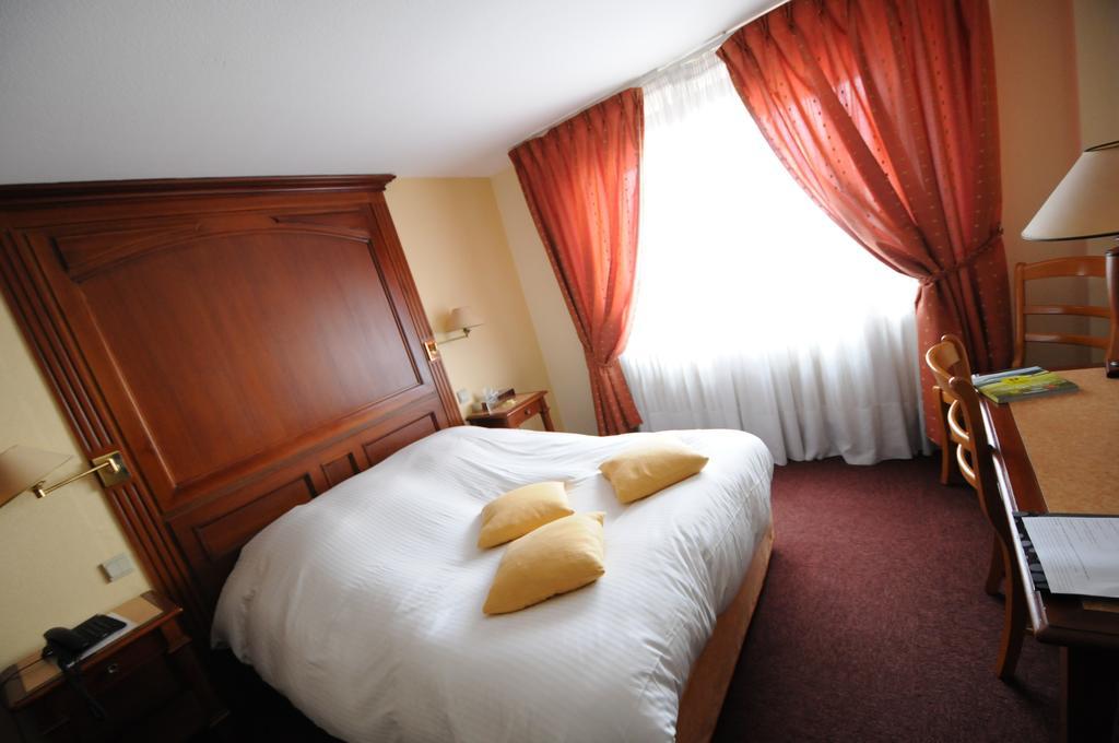 Logis Hotel Restaurant Au Boeuf Rouge Niederschaeffolsheim Екстериор снимка